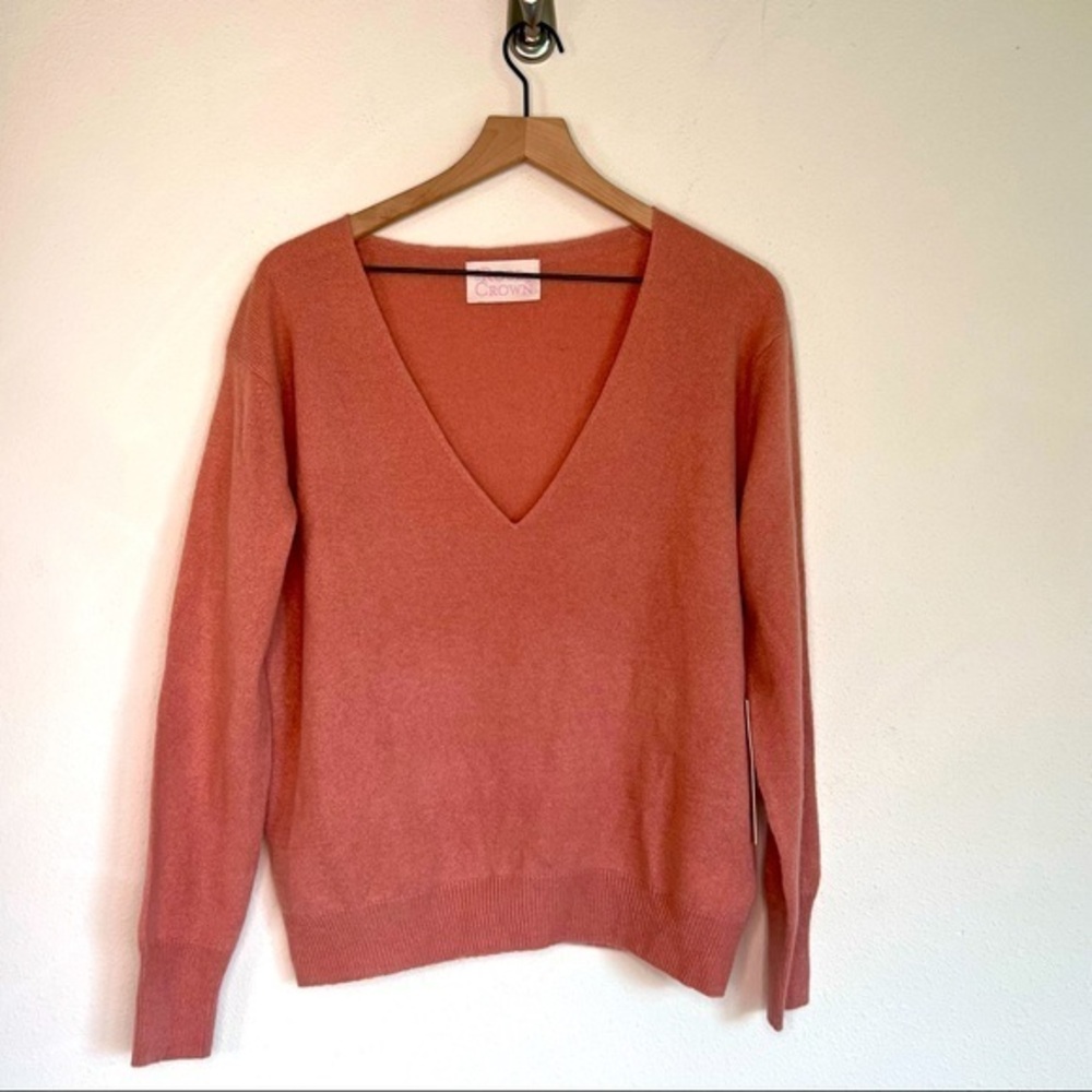 Old Rose & Crown Cashmere V-neck Sweater, size S NWT